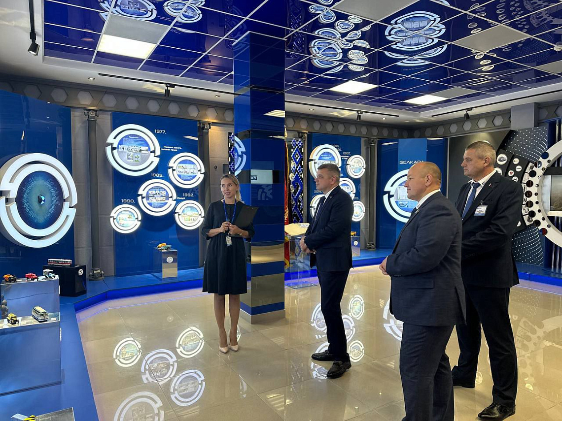 Как работает ведущий производитель карданных валов и амортизаторов? Министр оценил